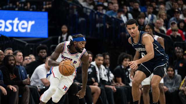 Caleb Houstan Patrick Beverley 76ers